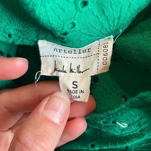 Nicole Miller Green Eyelet Blouse - Picture 7 of 8